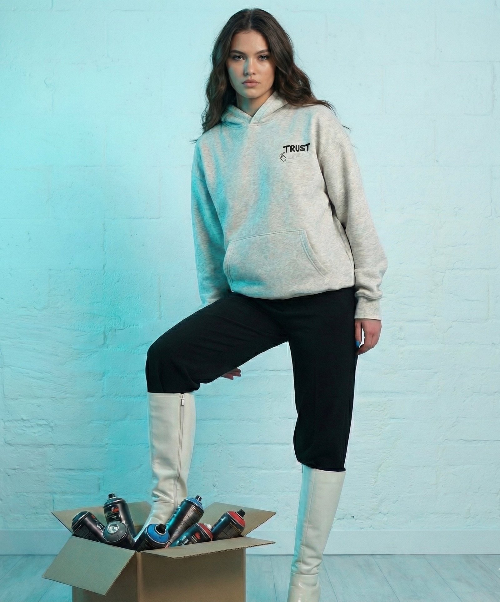 Art Sketch Hoodie (Grey) - صورة 3