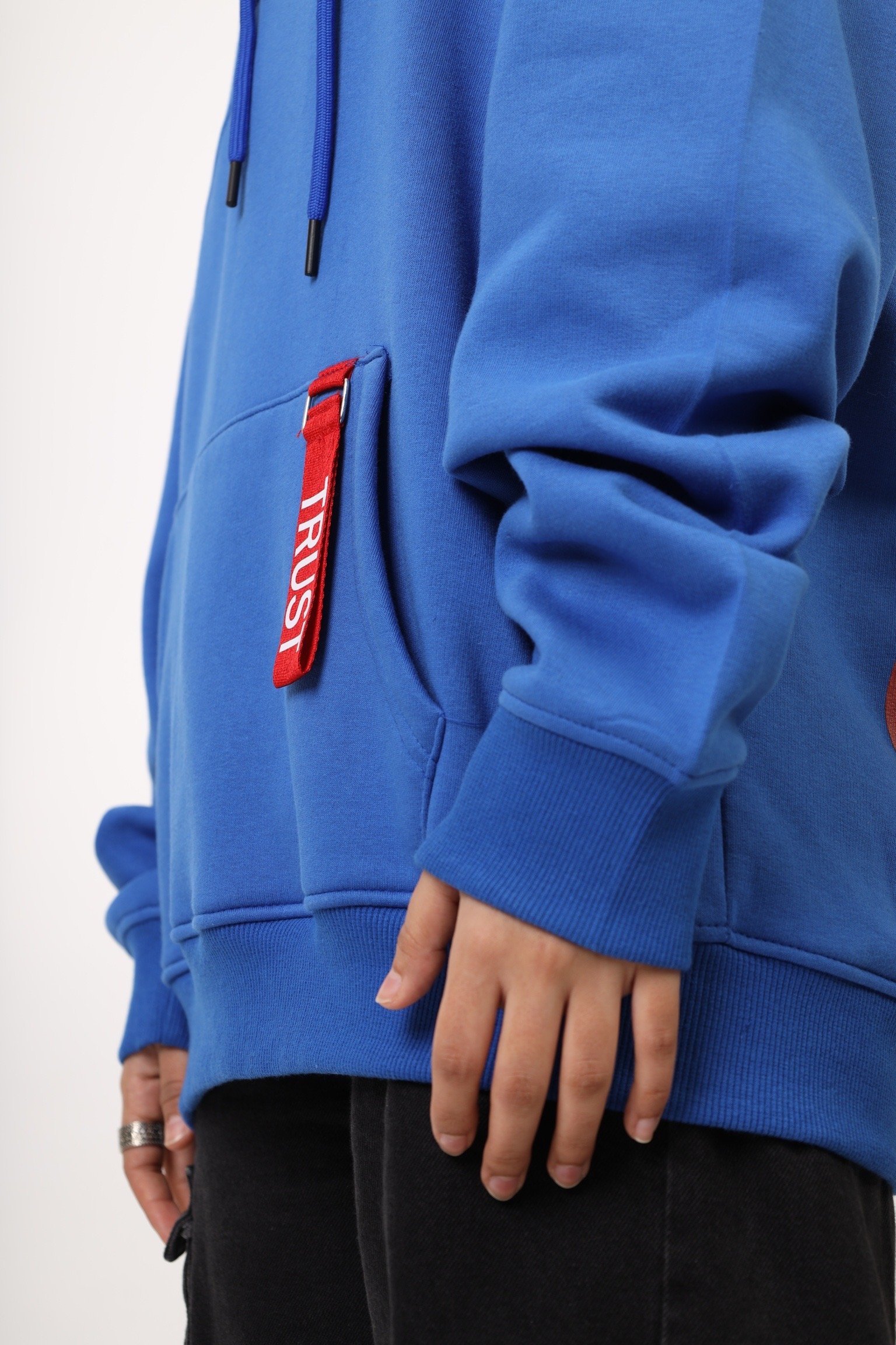 Classic Blue Hoodie - صورة 6