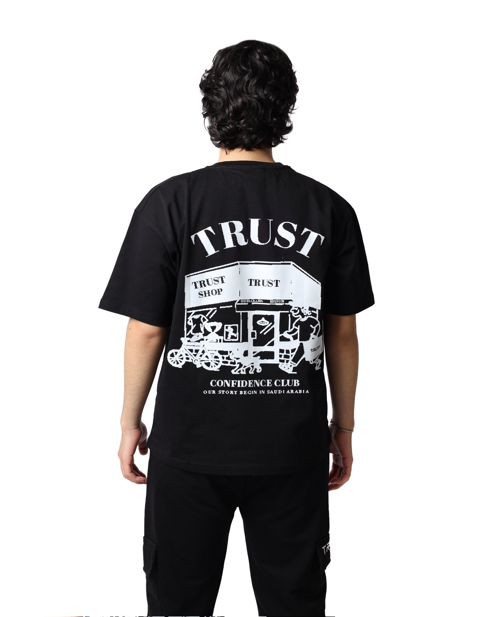 Black T-shirt - صورة 6