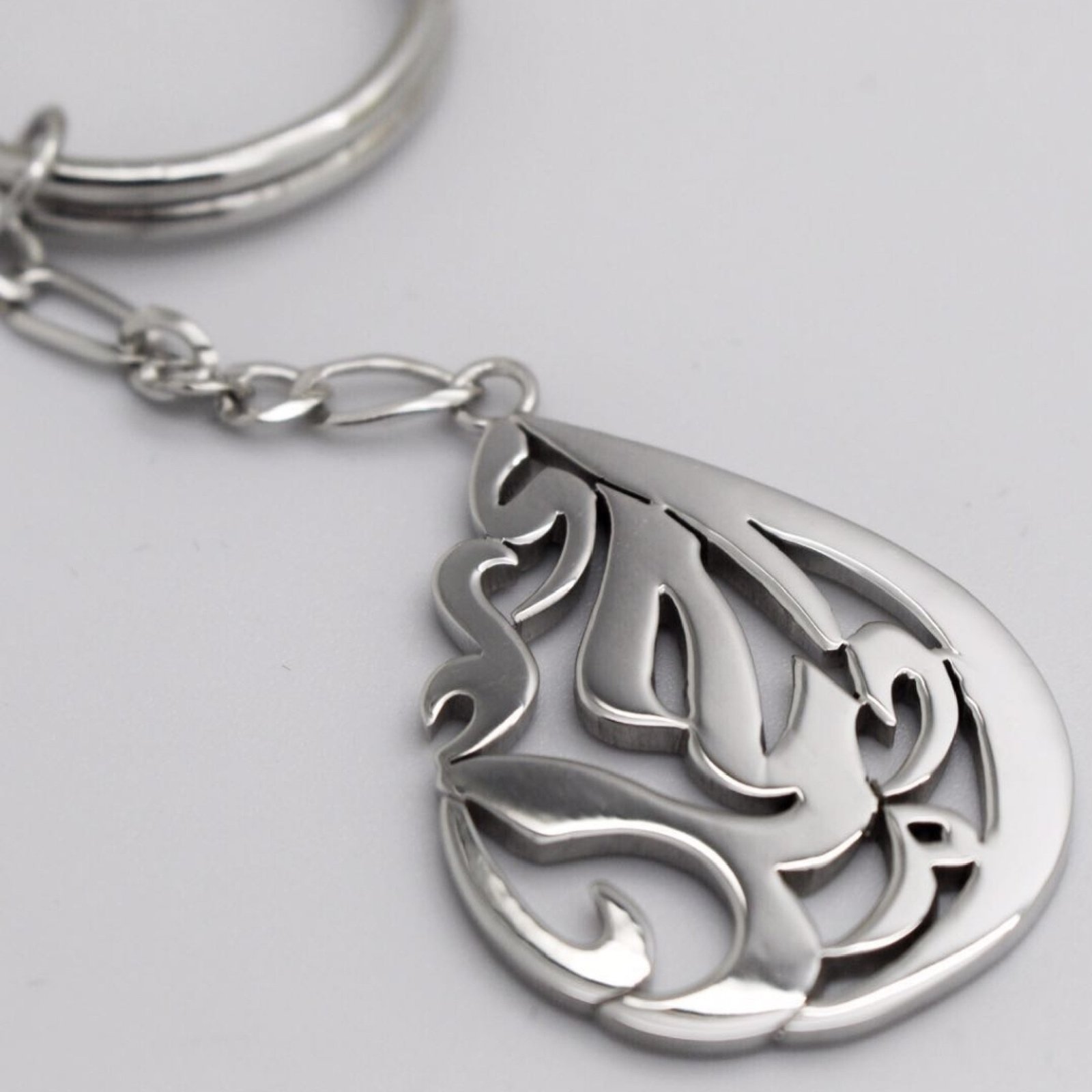 ميدالية دمعة - صورة 1
