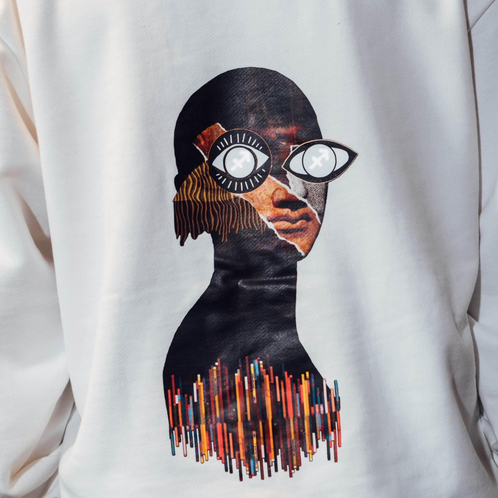 Sagittarius hoodie - صورة 2