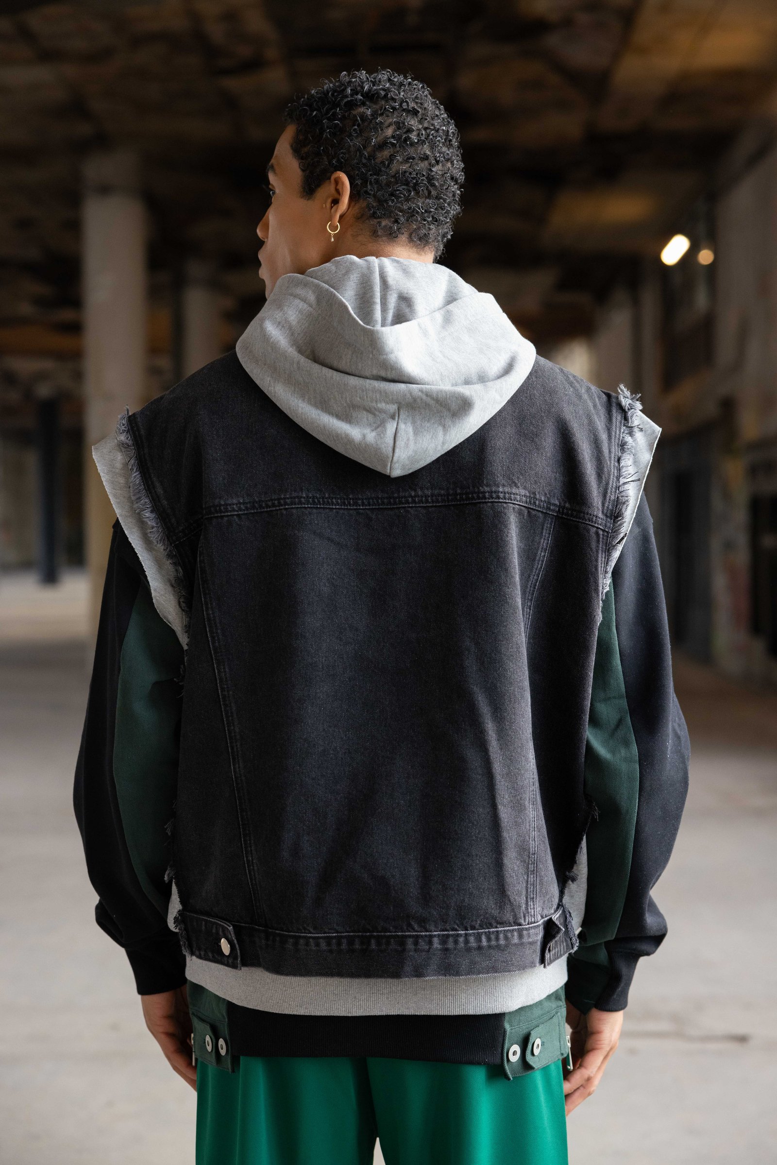 New hooded design denim vest - Image 6