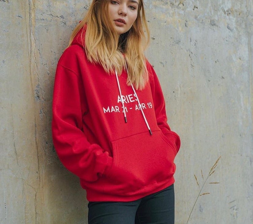 Aries hoodie - صورة 1