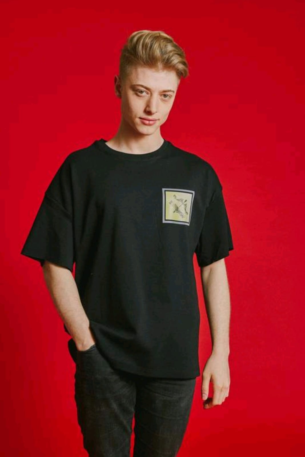 Oversized zodiac t-shirt - صورة 8