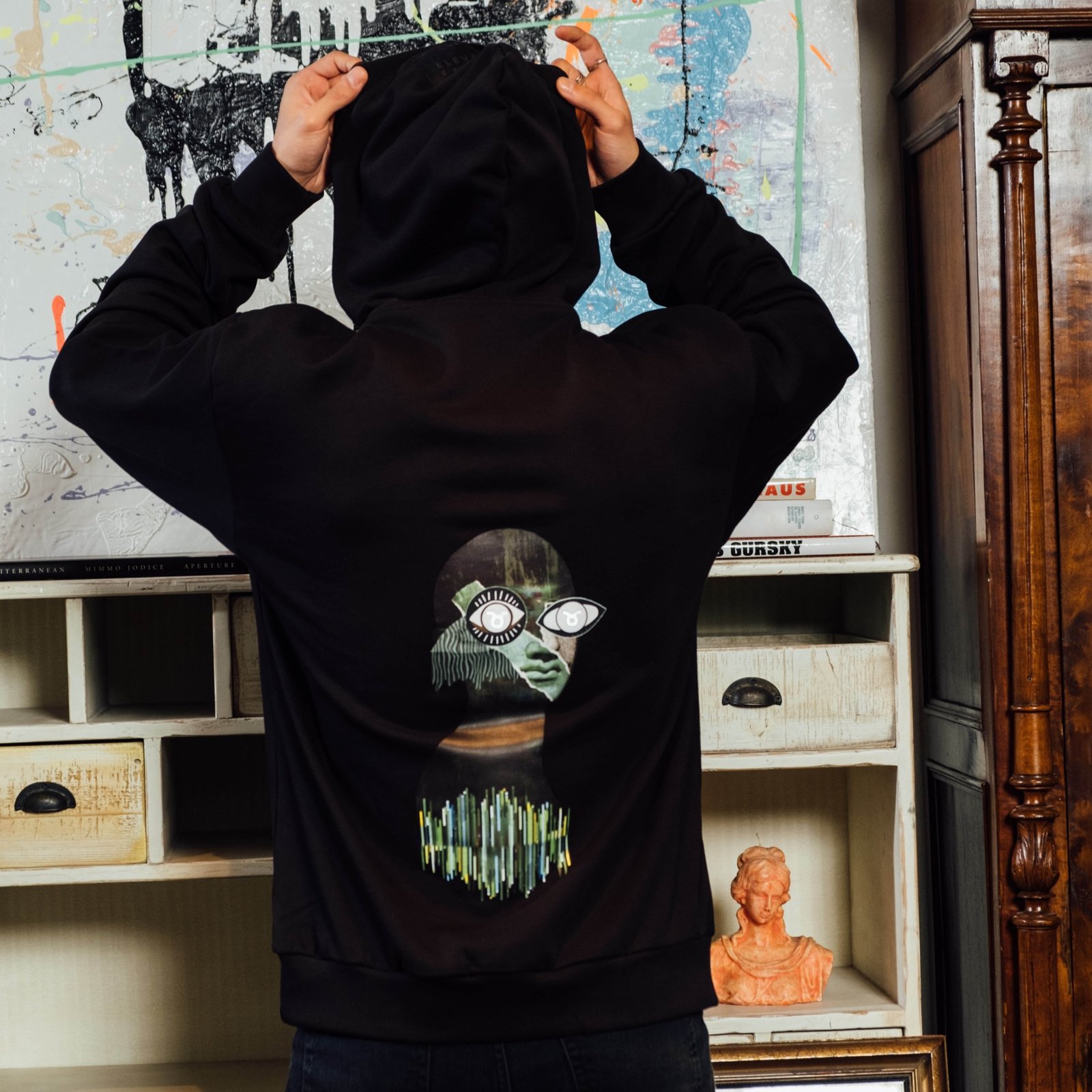 Taurus hoodie - صورة 2