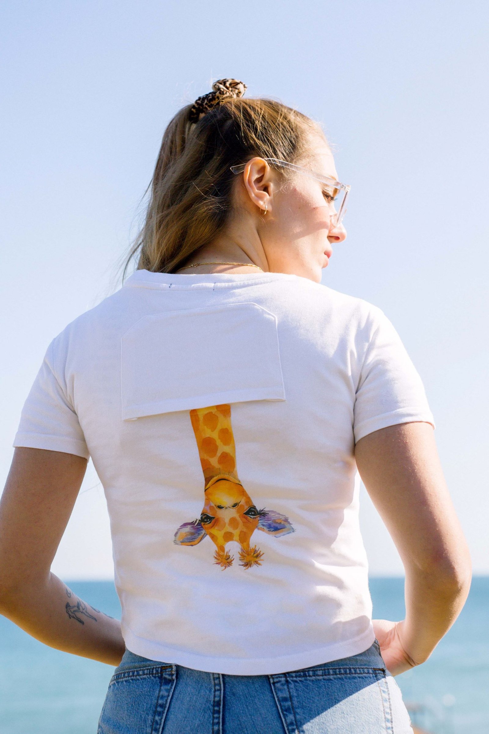 Giraffe cropped top - صورة 3