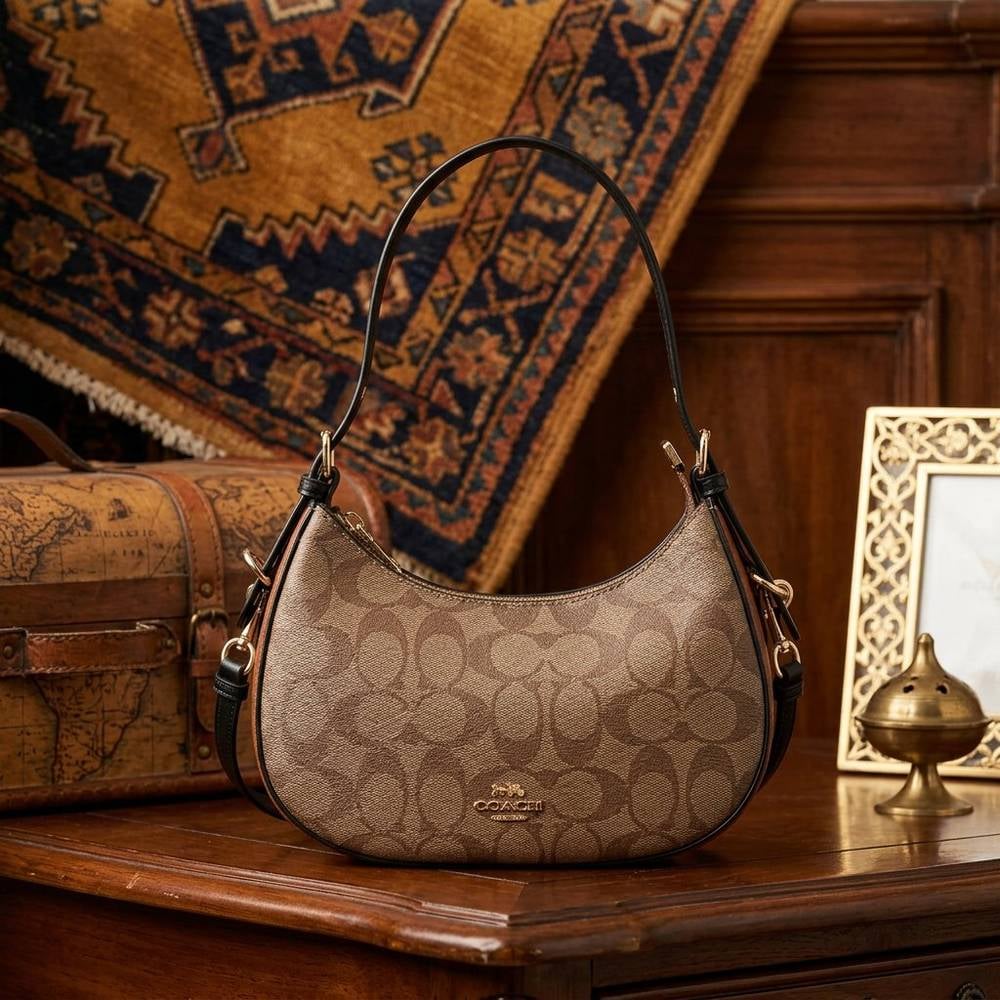 شنطة كتف وسط COAC بعدة خيارات  - صورة 6