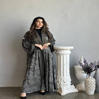 عباية ذا كوين - صورة 1