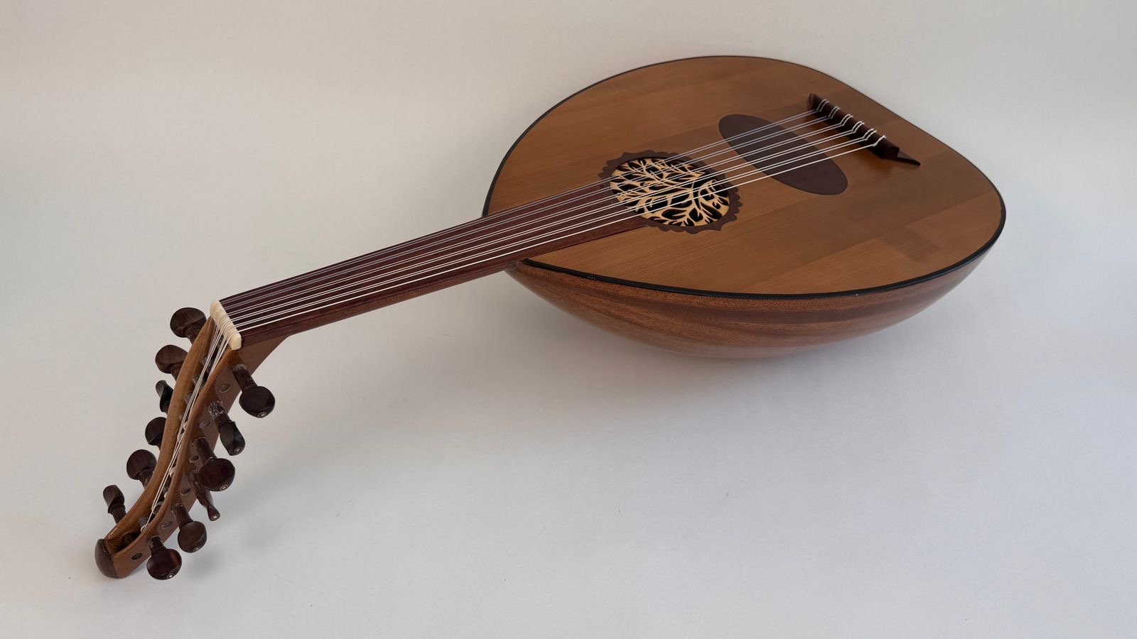 ِEgyptian Half Luxe Oud Made by Kenzi - Image 16