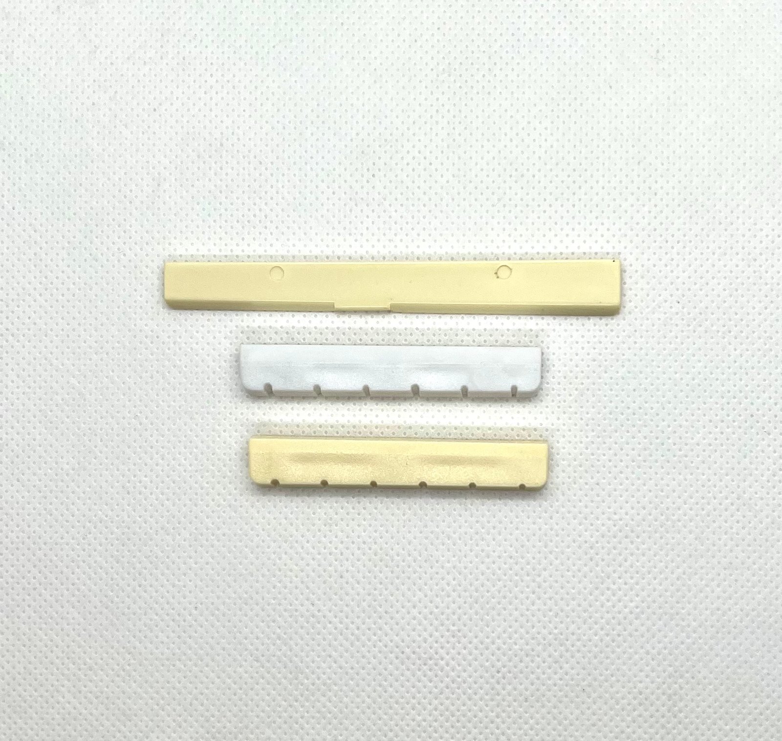 Classic Guitar Nut / 1 piece - Image 1