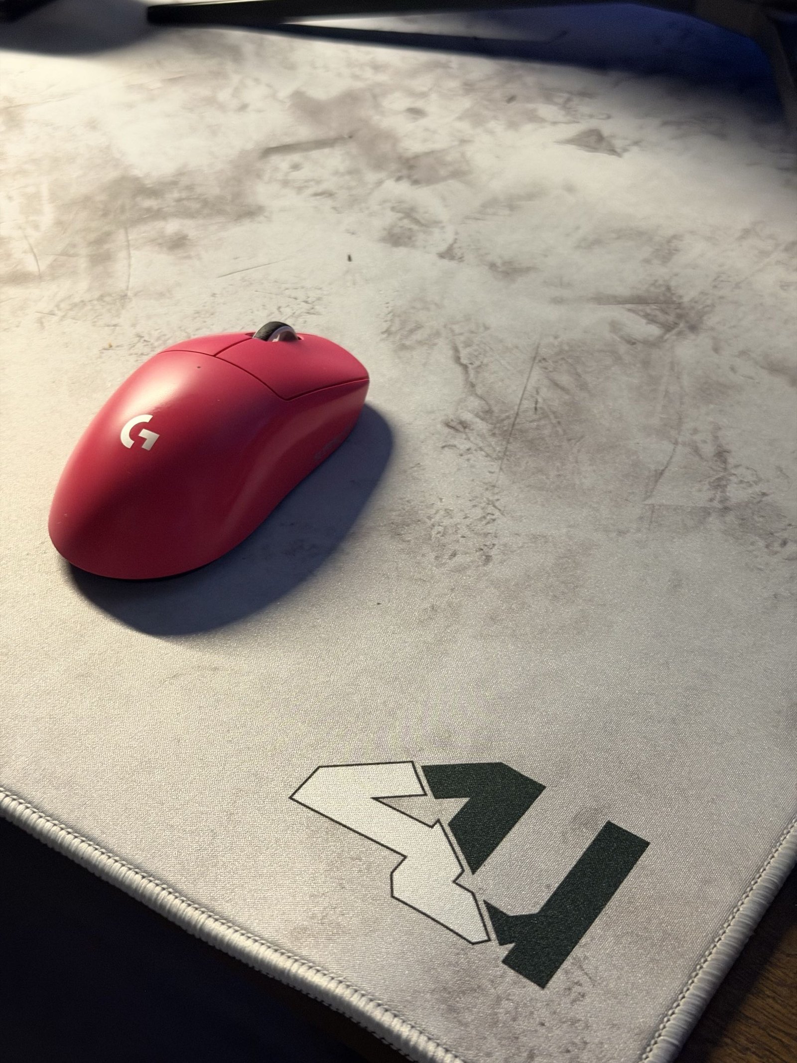 ماوس باد لايت سقنتشر القيمنق - Signature LIGHT Gaming Mousepad 4U 3XL - صورة 2