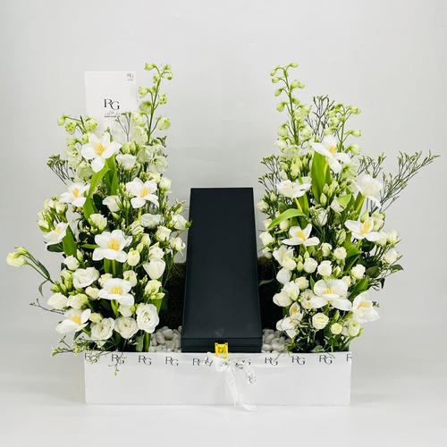 8751N - Image 1