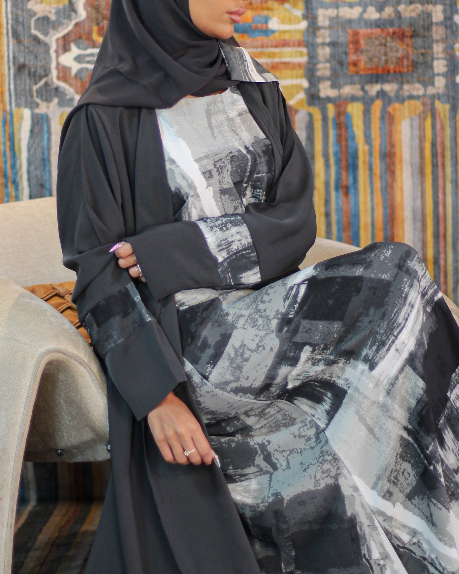Grey Ocean - صورة 4