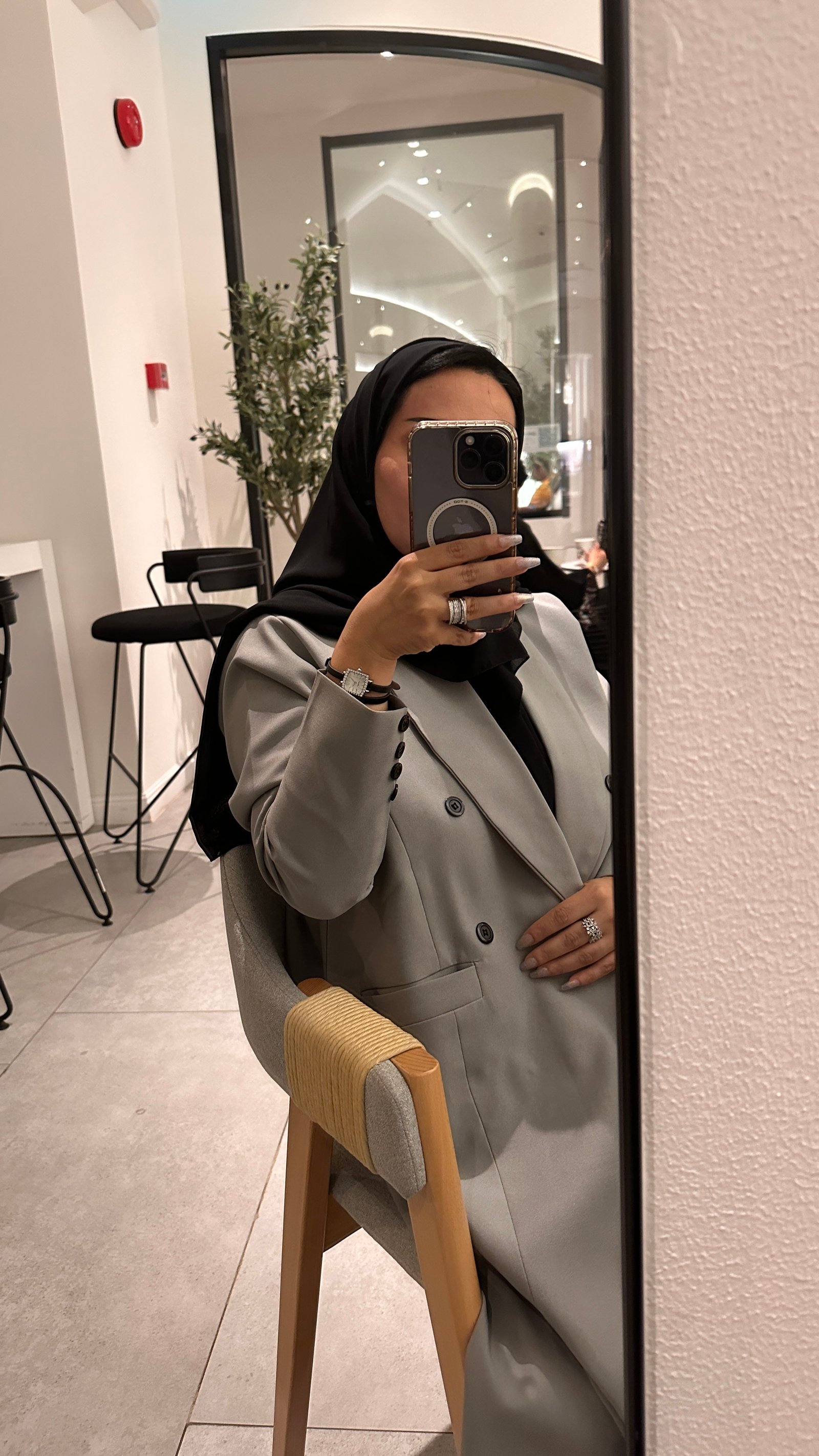عبايه رسميه 33 - صورة 1