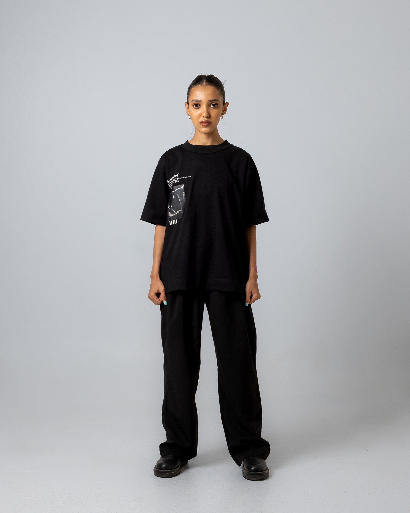Mr.Random Black T-Shirt  - صورة 6