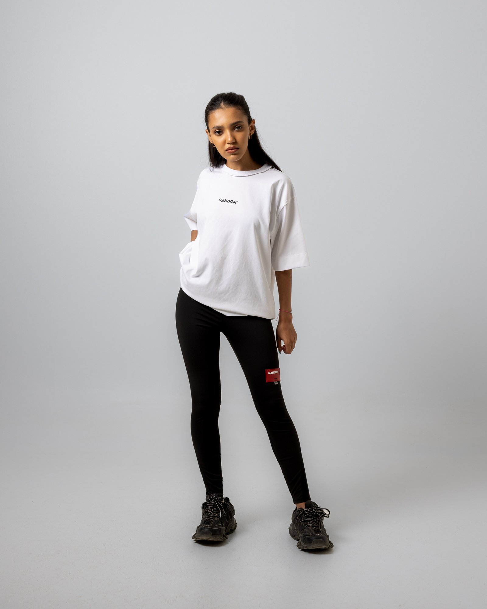 Random Black Women Pant - صورة 4