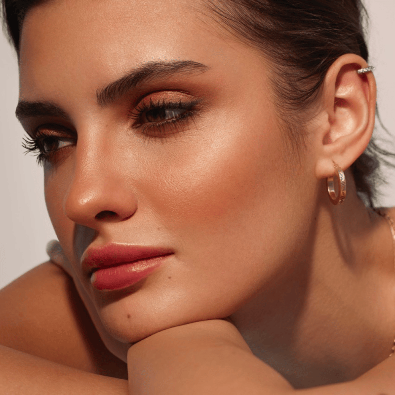لوكا - برونزر مع جل الصبار بحمض الهيالورونيك 10 مل - صورة 4
