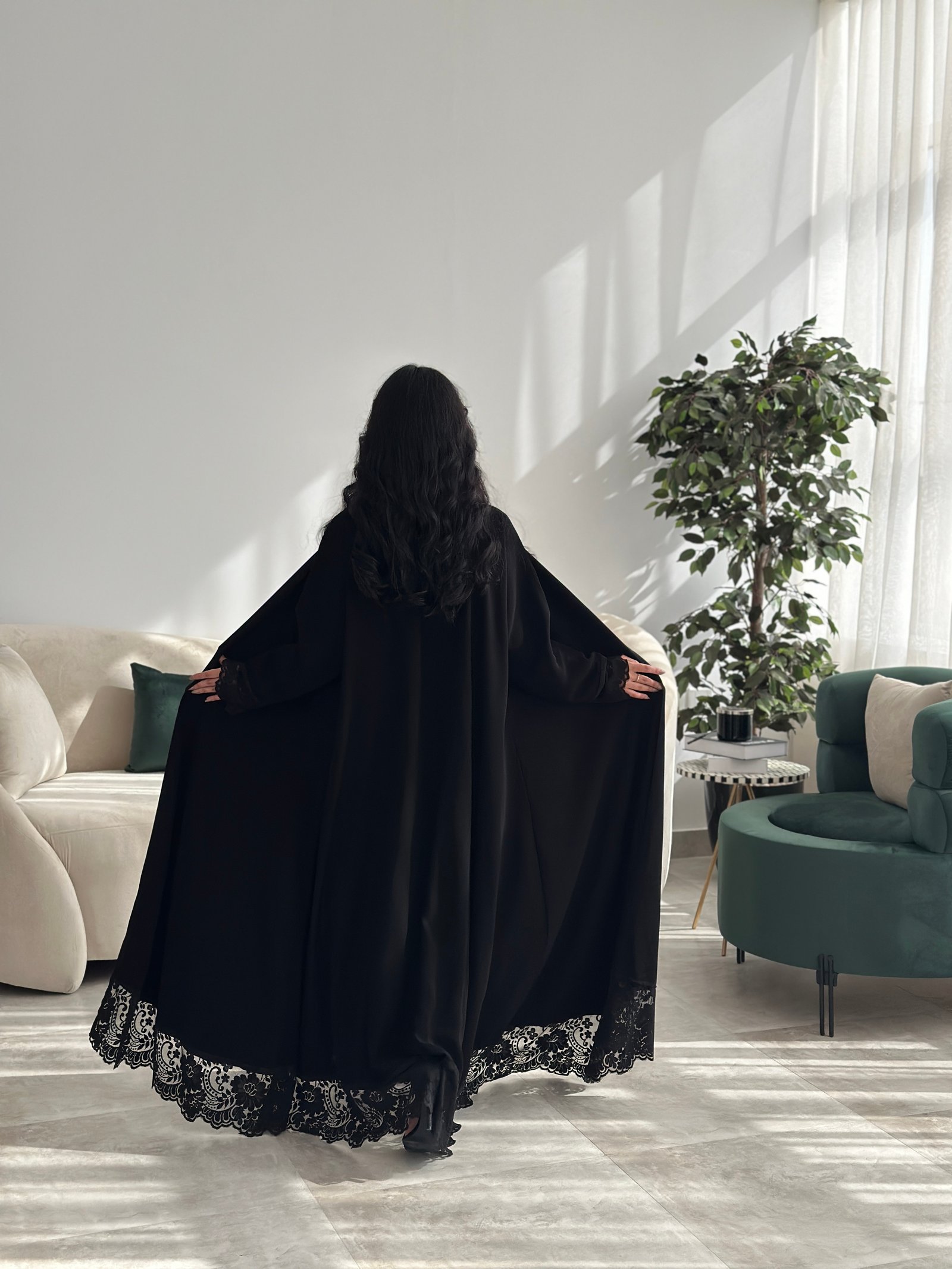 Her Majesty #1 - صورة 9