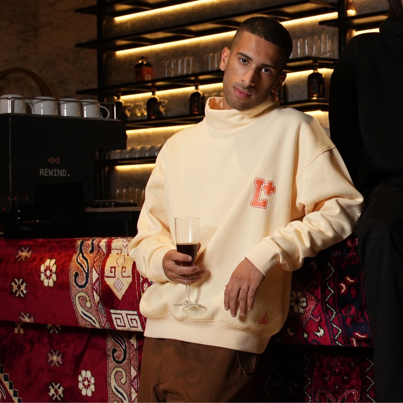 MOCK NECK SWEATER, CREAM - Image 3