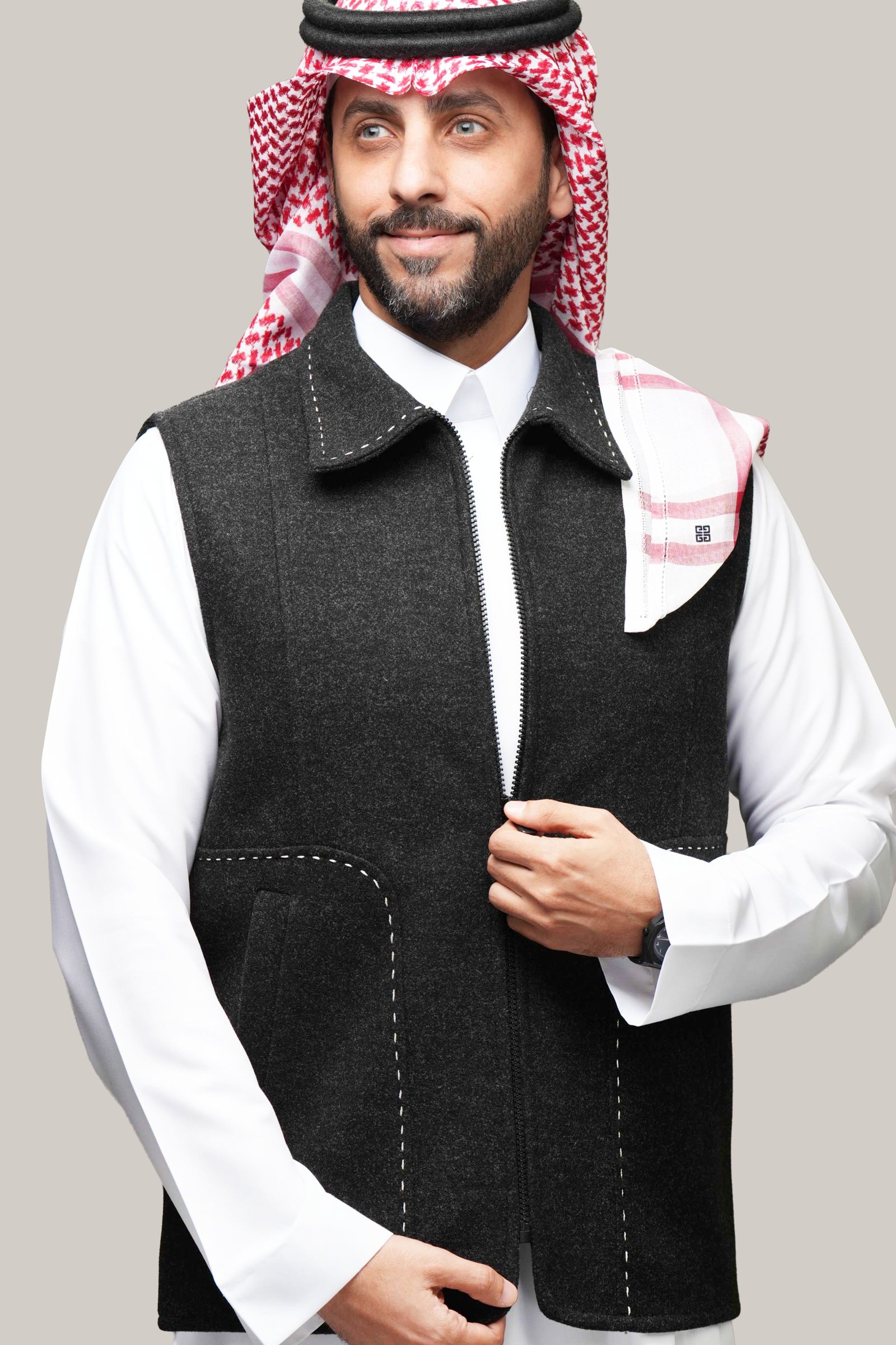 سديرية جوخ بلون أسود W102 - صورة 2
