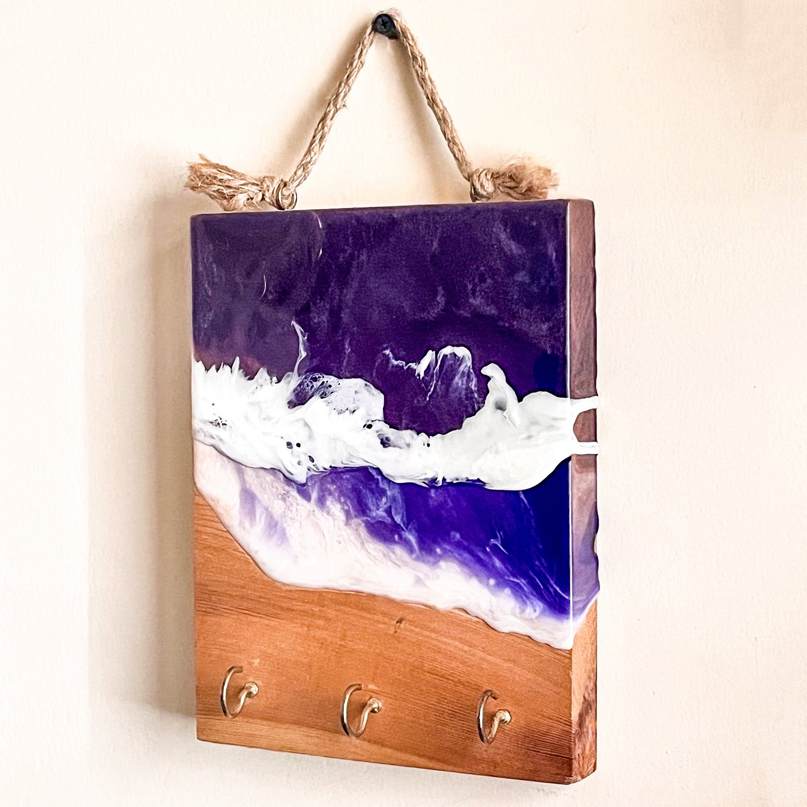 Purple keyholder - Image 5