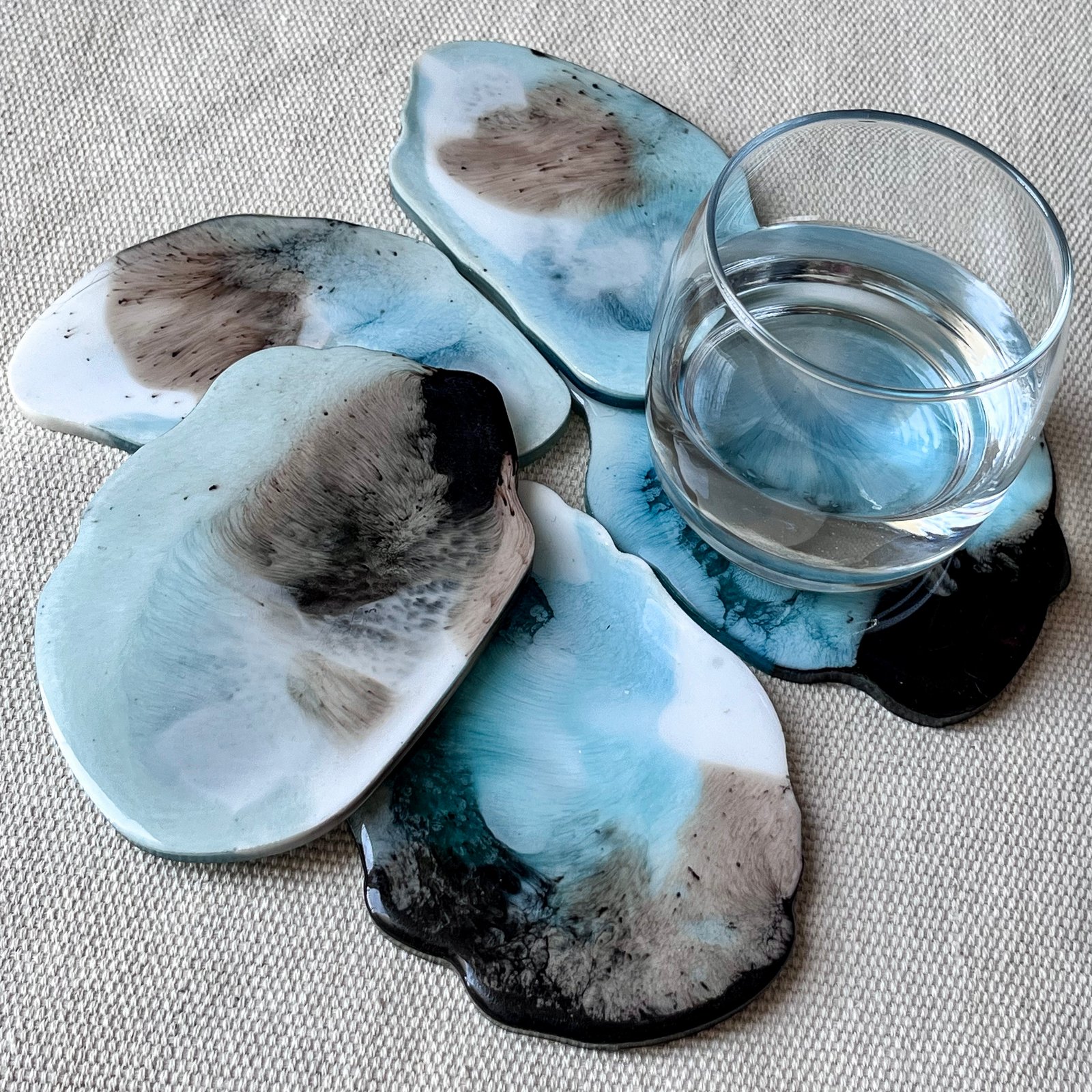 Irregular coasters set of 5 - صورة 4