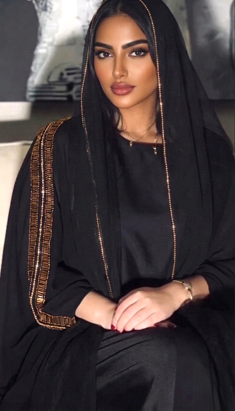 BRONZE HANDMADE EMBROIDERED ABAYA - صورة 2