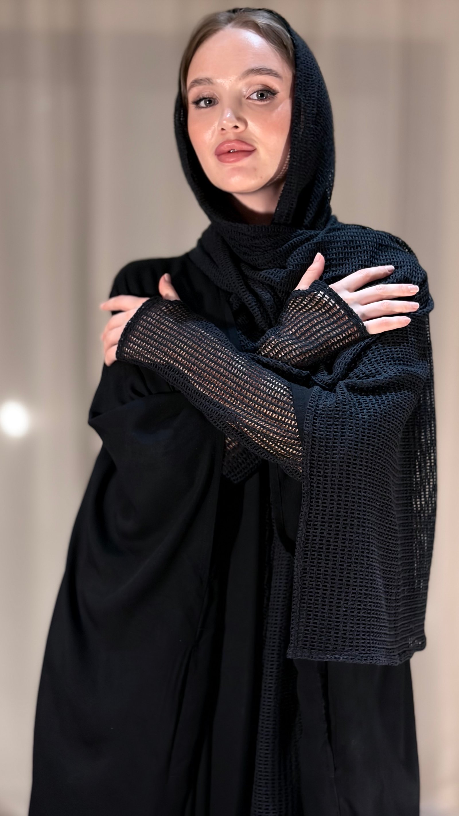 عبايه اكمام قطن ناعم +finger less+ scarf - صورة 3