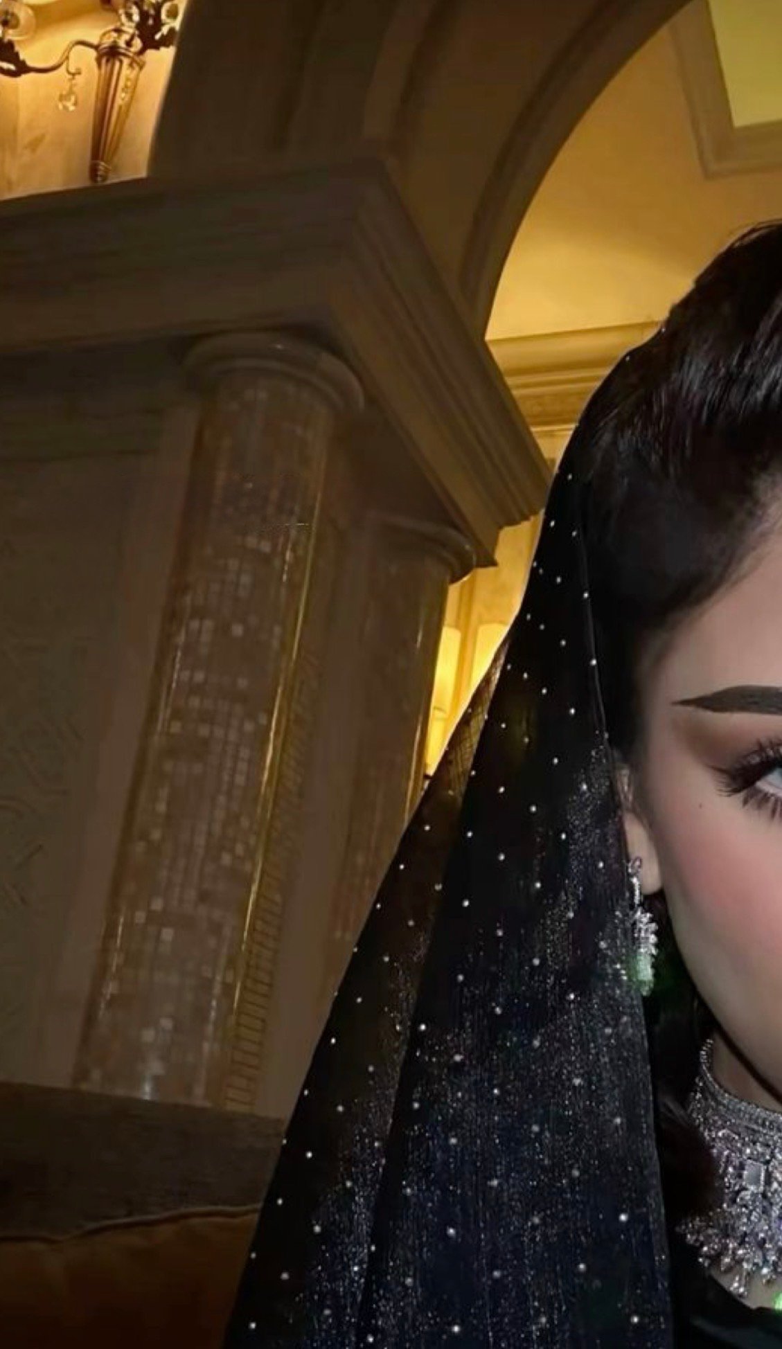Swarovski abaya black - صورة 2