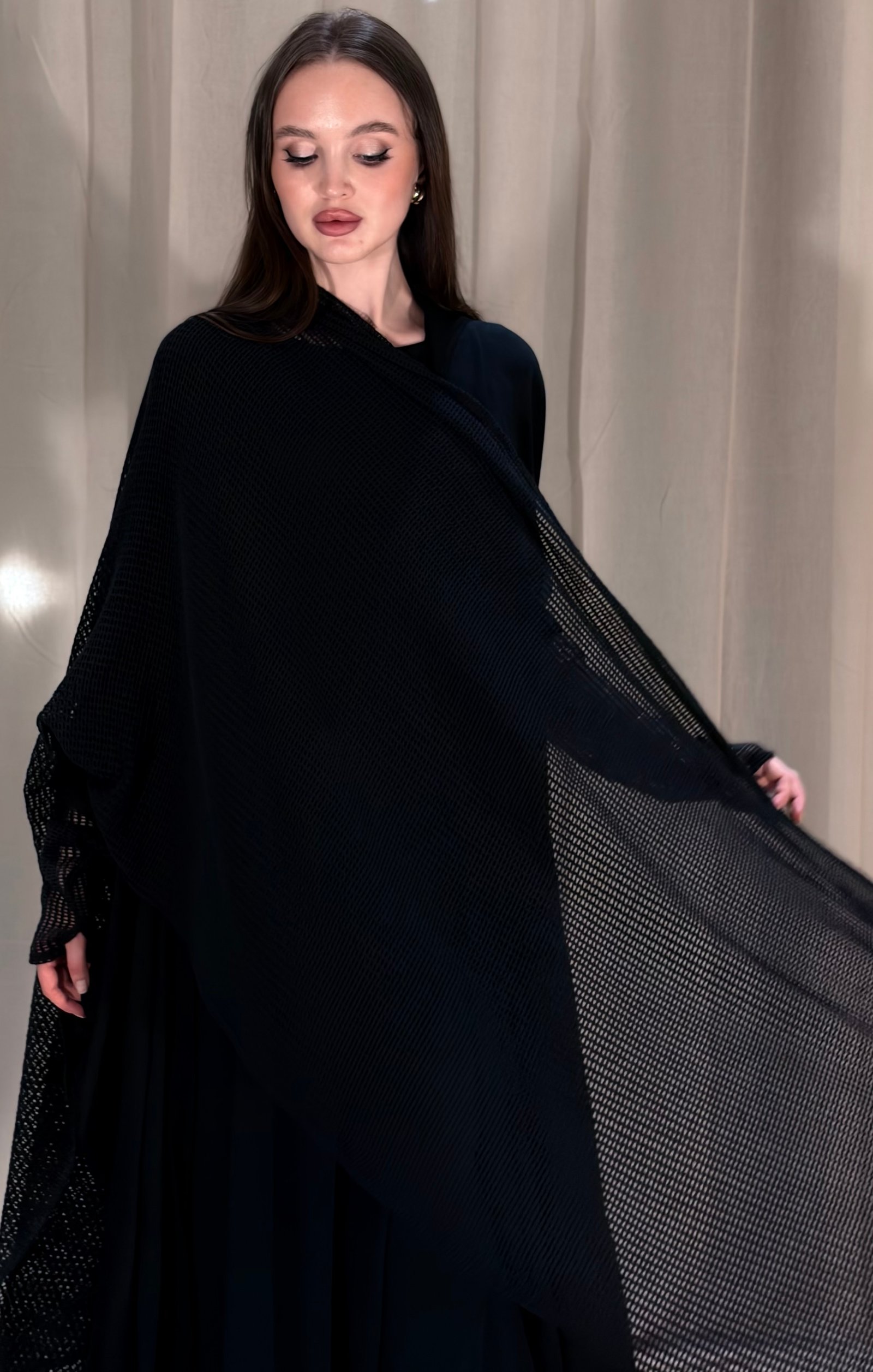 عبايه اكمام قطن ناعم +finger less+ scarf - صورة 2