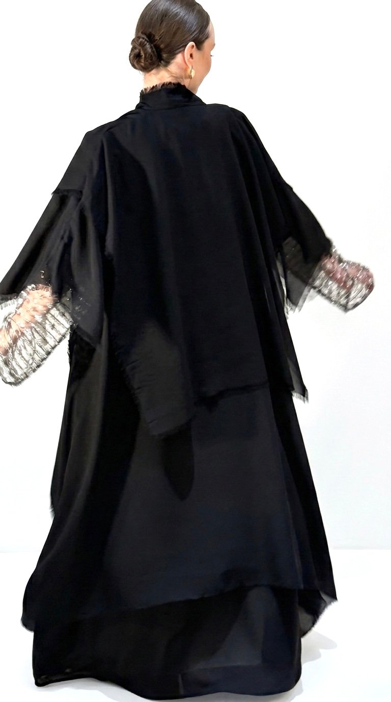 LAYERS BLACK ABAYA - صورة 3