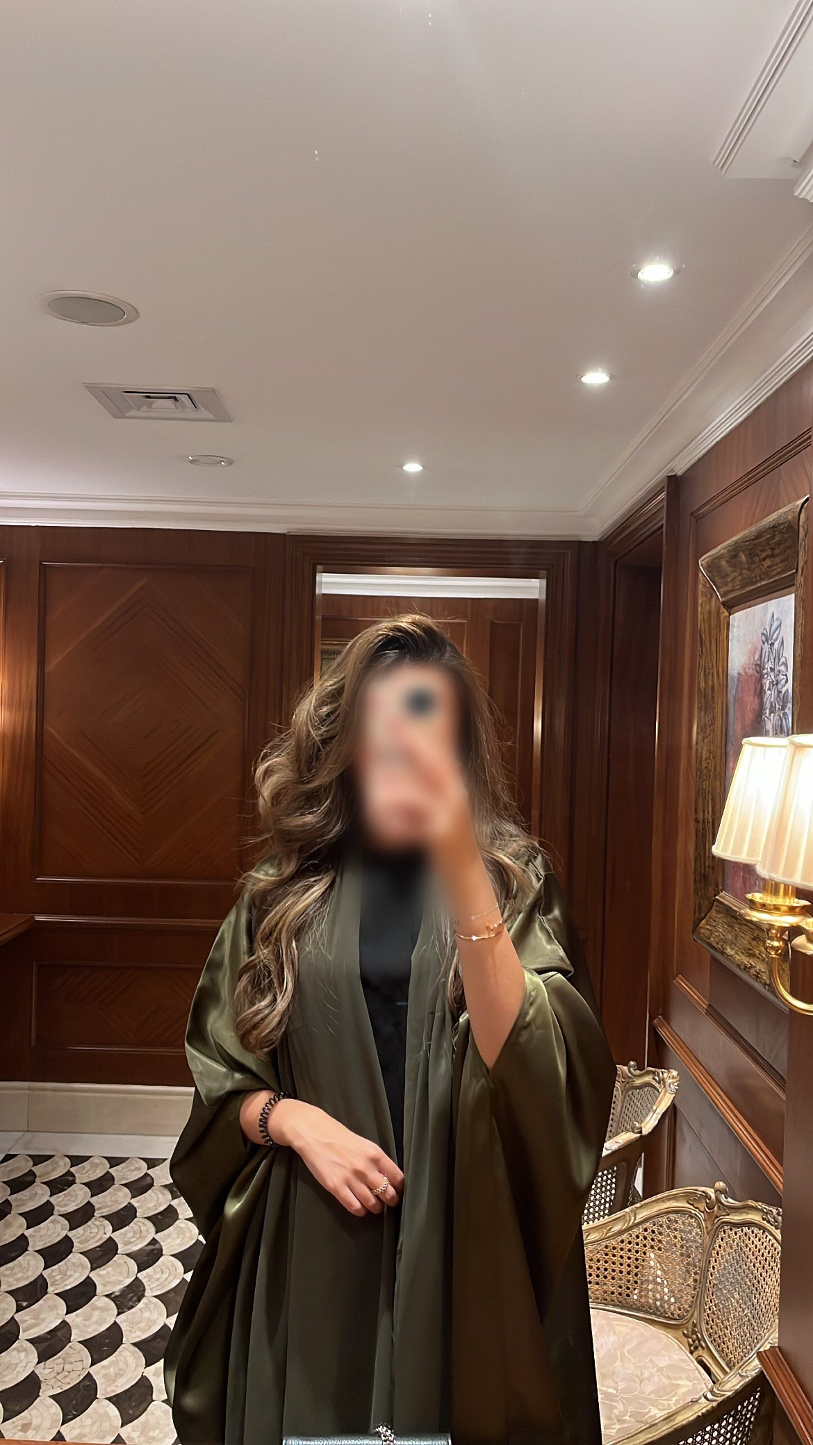  silk badeah abaya - Image 1
