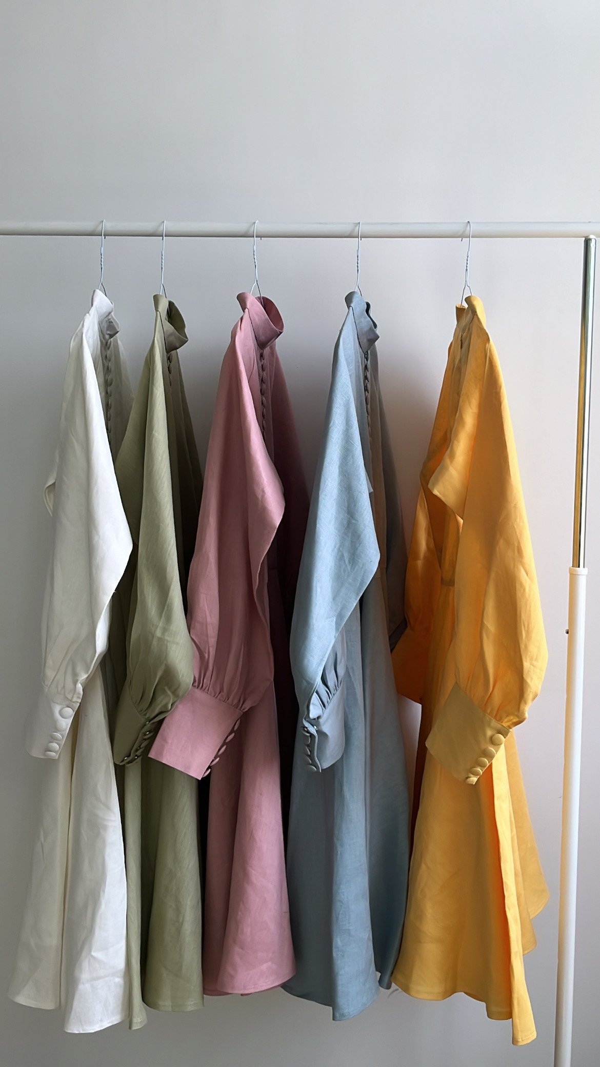 Classic linen dress - Image 5