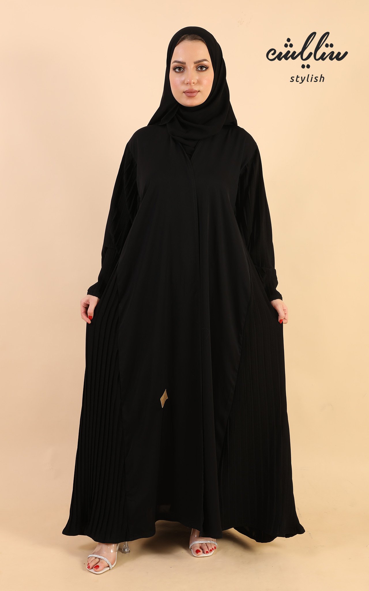 عباية لف باللون الأسود - صورة 1