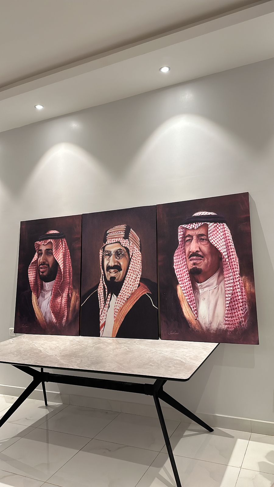 لوحات ملكية رسمية معتمدة للشركات والمكاتب والفنادق - صورة 3