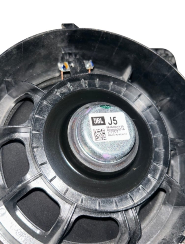 مجموعة سماعات JBL كامري 18-26 - صورة 4
