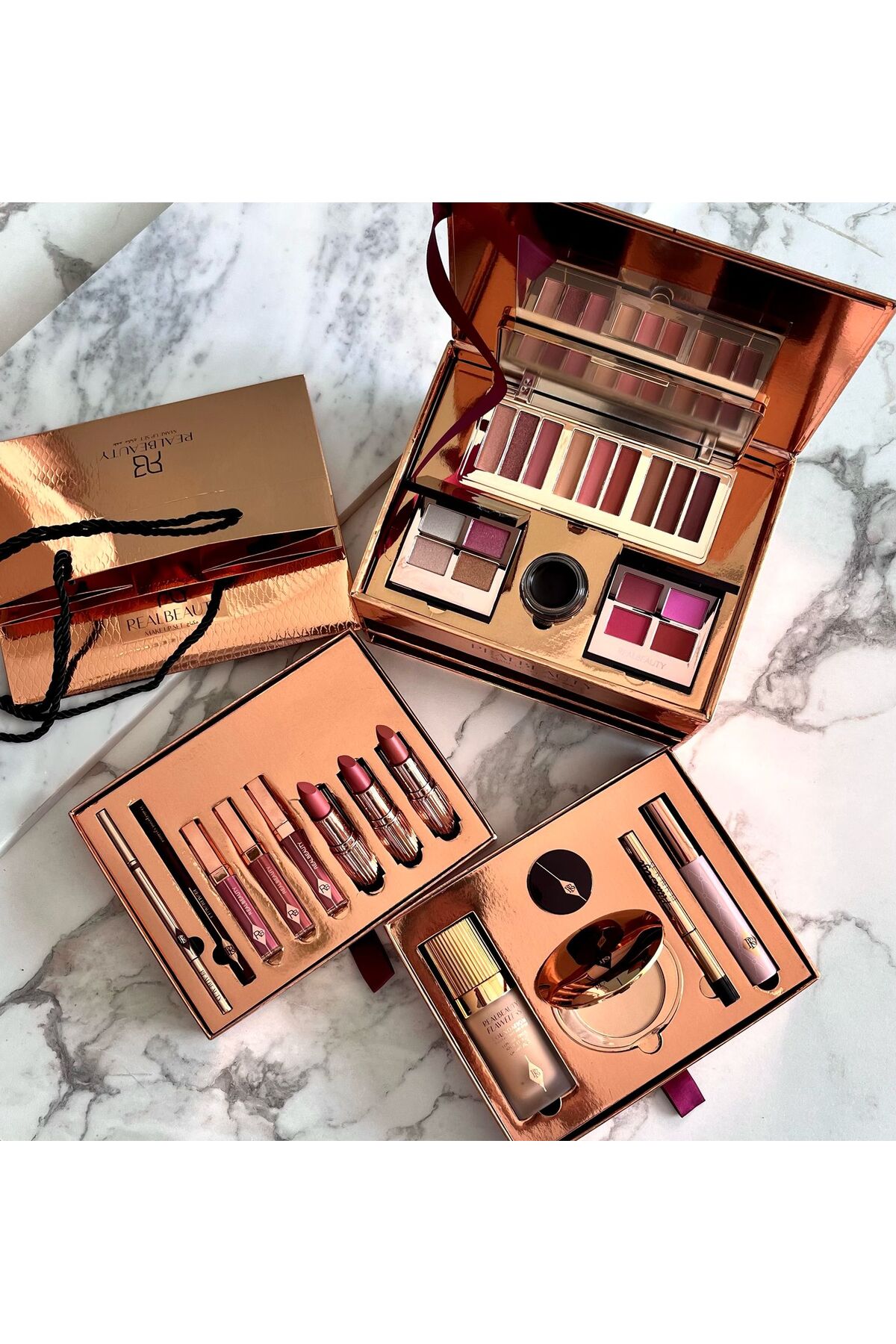 احدث بوكسات 2025 مجموعة مكياج متكاملة مكونة من 16 قطعة من - صورة 1