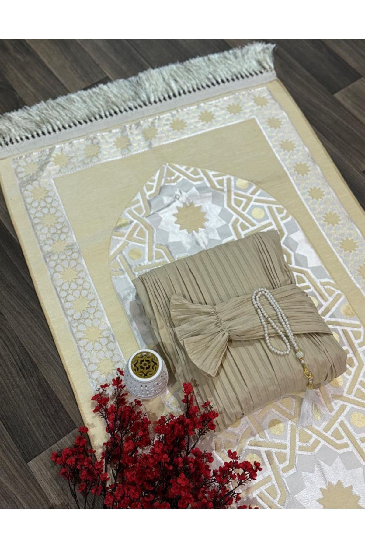 طقم صلاة - صورة 1