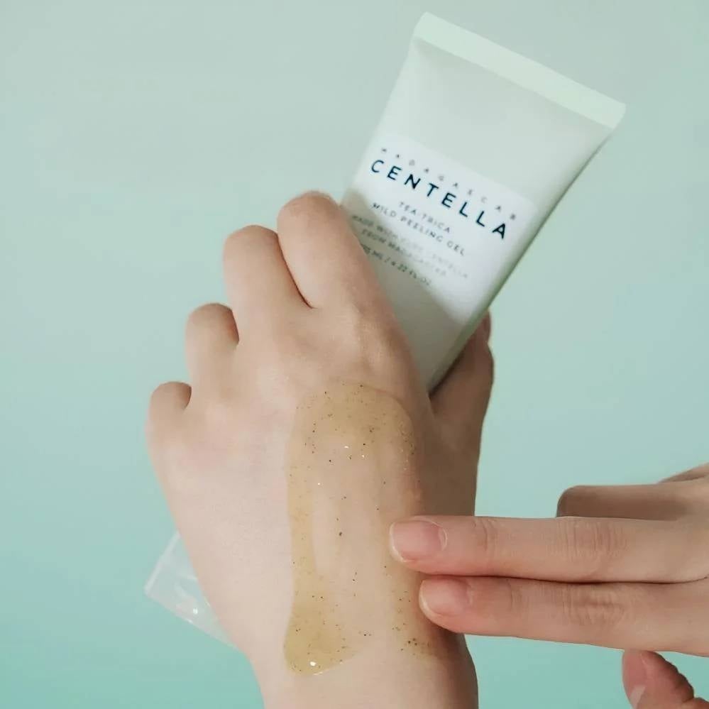 SKIN1004 Madagascar Centella Tea-Trica Mild Peeling Gel 125ml – Gentle Exfoliating & Skin Refining Gel 125ml - Image 3