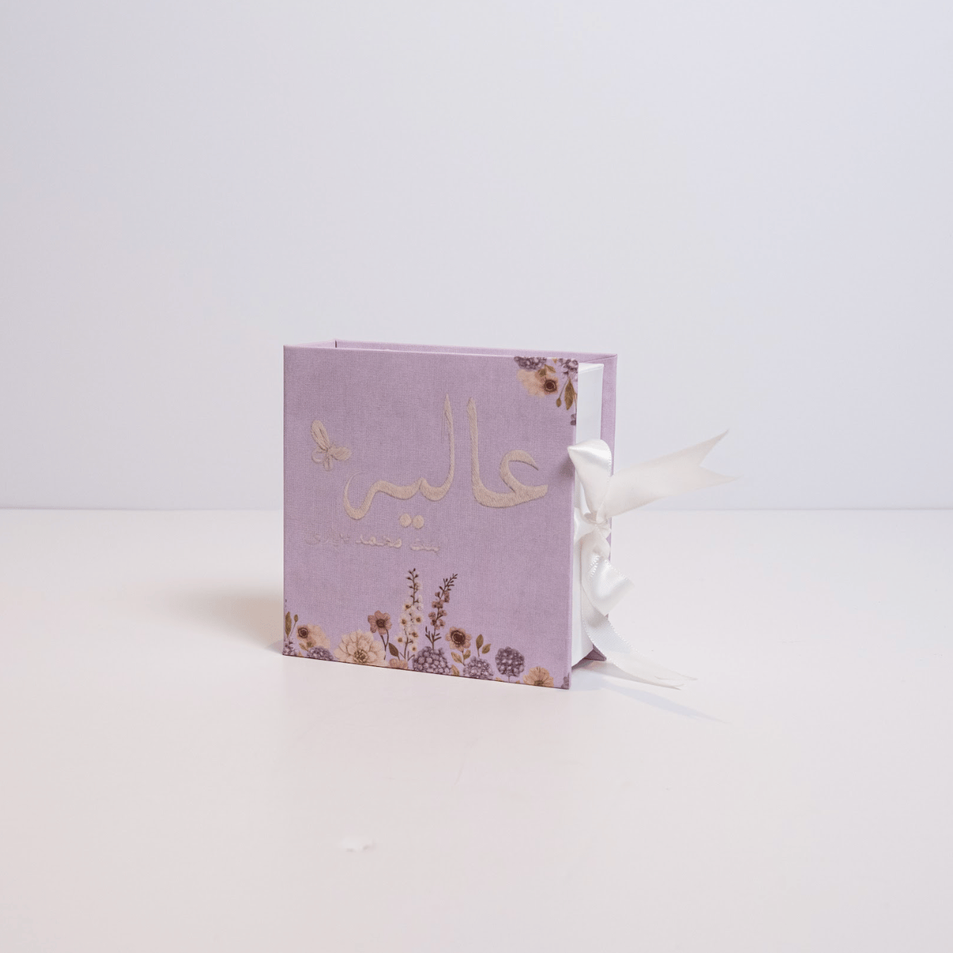 علب عطر زجاج | تصاميم مواليد بناتي - صورة 4
