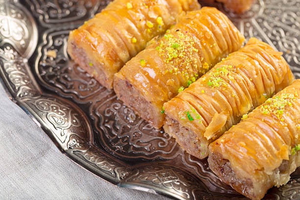 Crunchy Cashew Baklava Fingers - Image 11