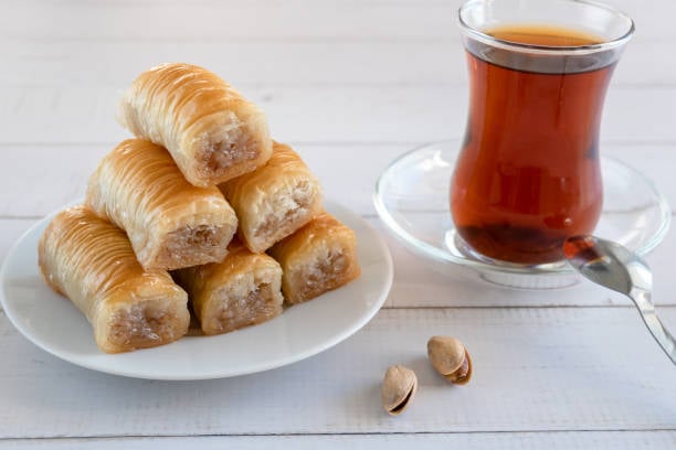 Crunchy Cashew Baklava Fingers - Image 9