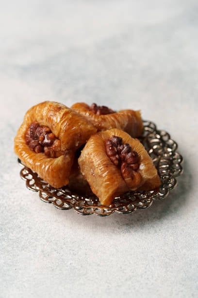 Pecan Bulbul's Nest: A Crispy, Nutty Delight - Image 12