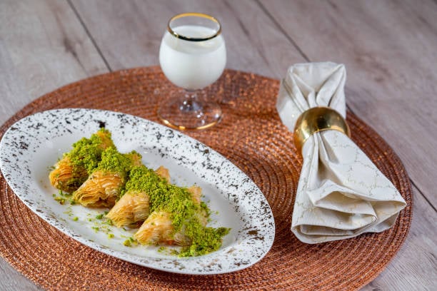Pistachio and Cream Shaabiyat - Image 10