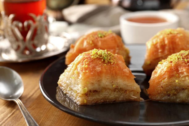 Classic Walnut Baklava(500g): A Taste of Tradition - Image 7