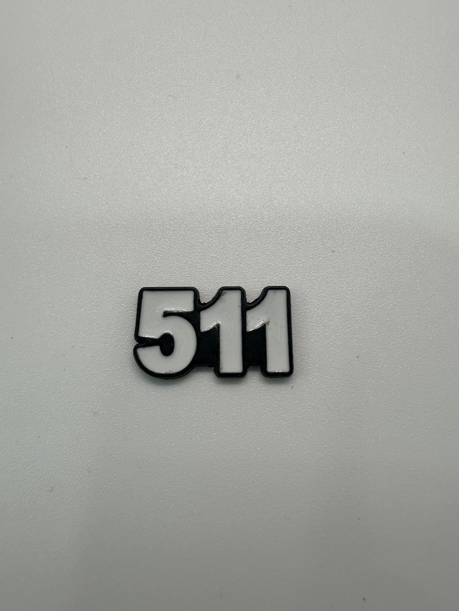 ملصق 511 - صورة 1