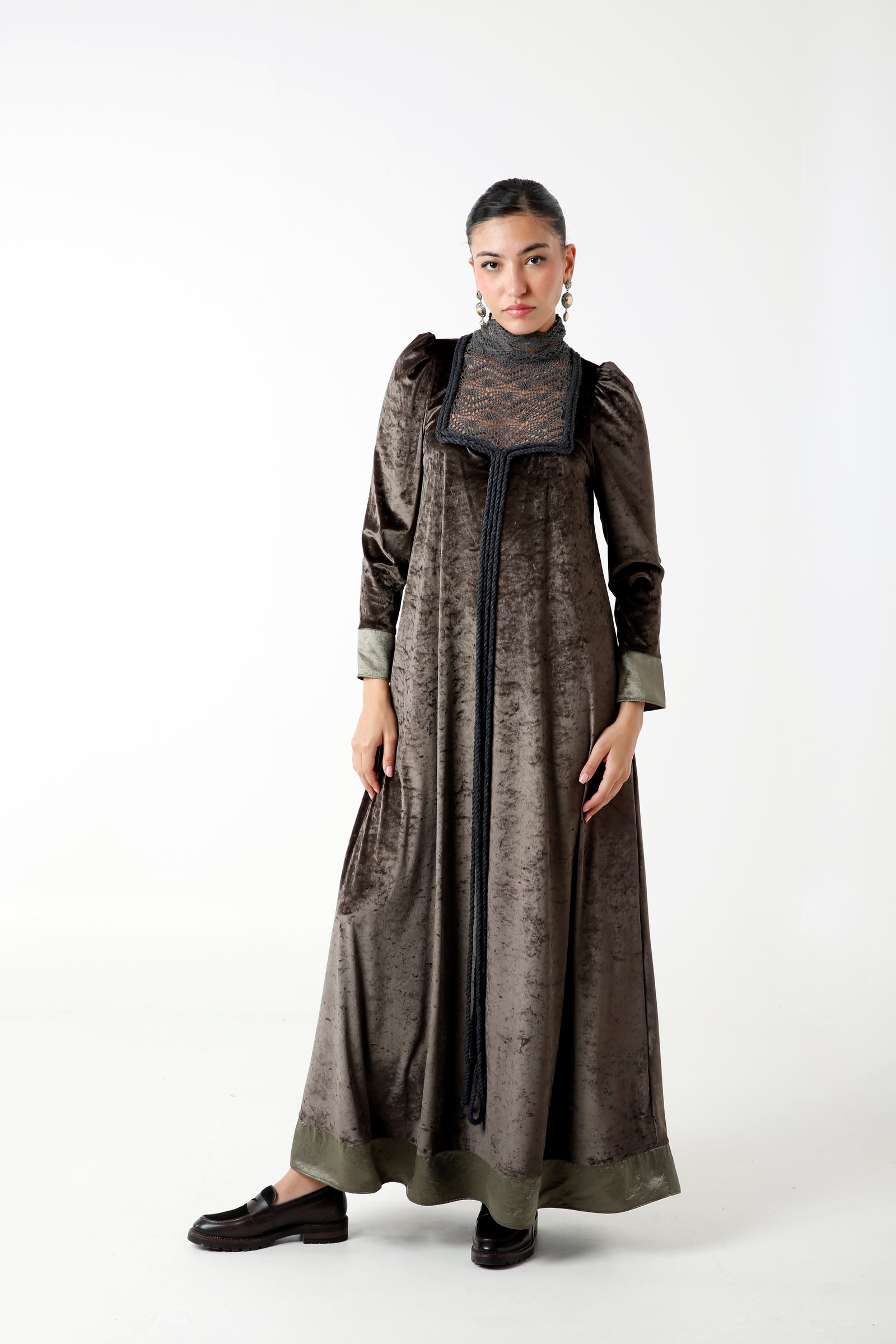 Olive Velvet - صورة 1