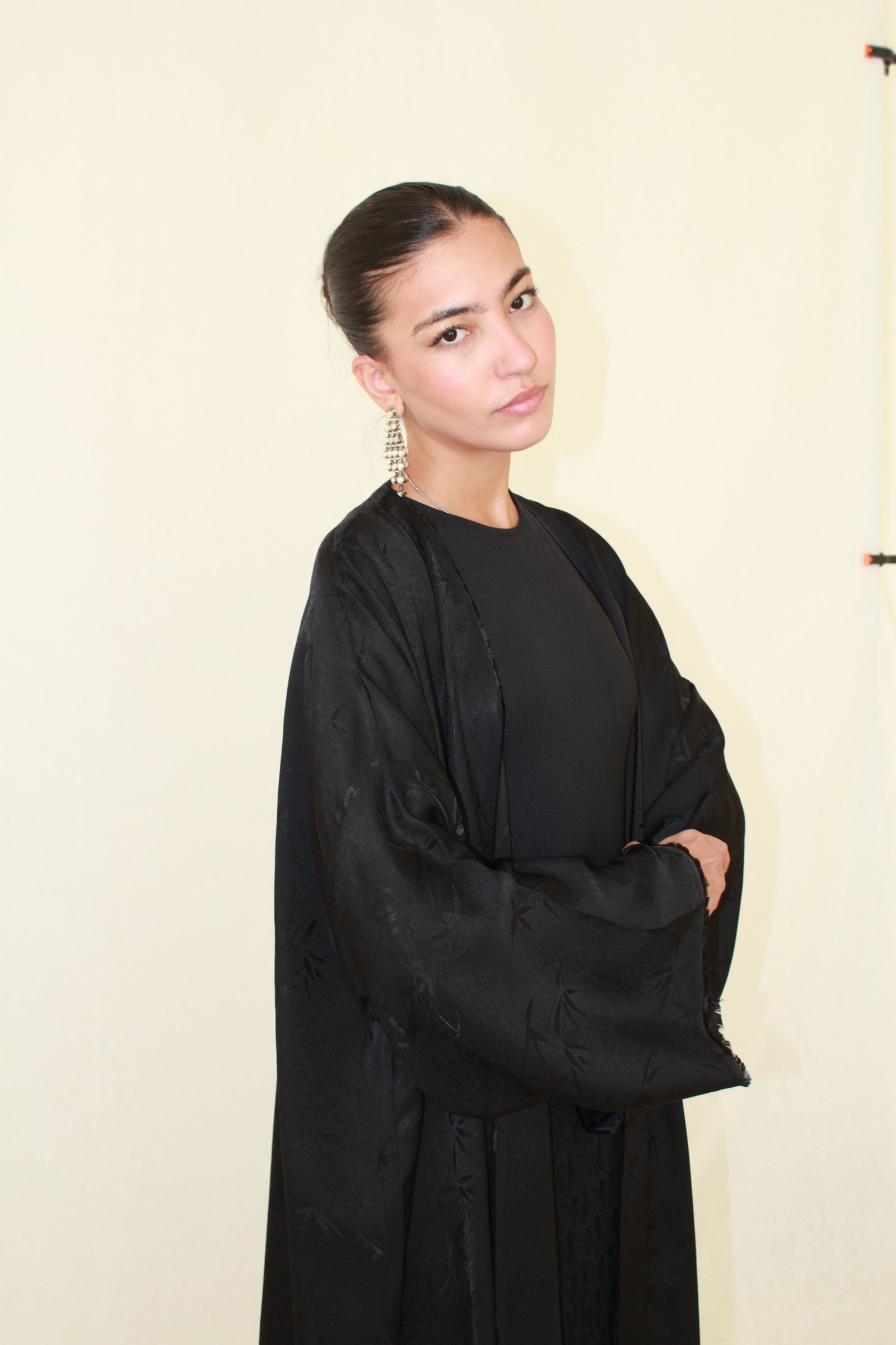 Black - Image 4