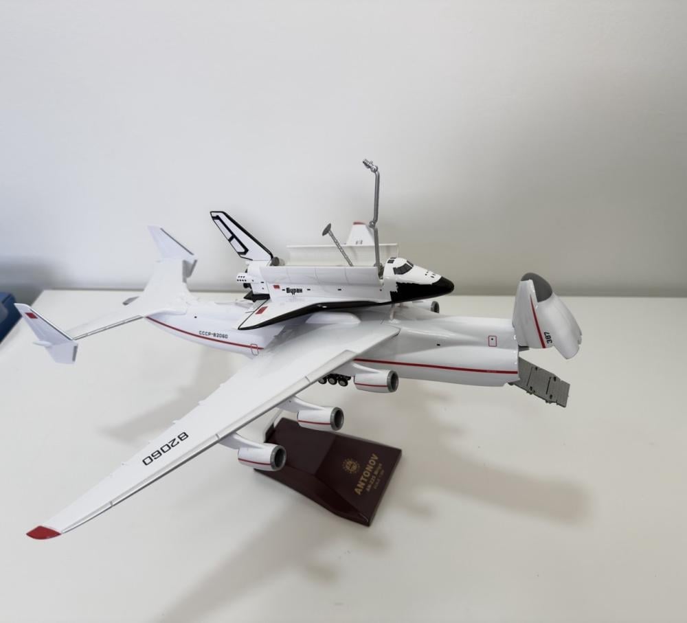 مجسم AN-225-CCCP - صورة 2
