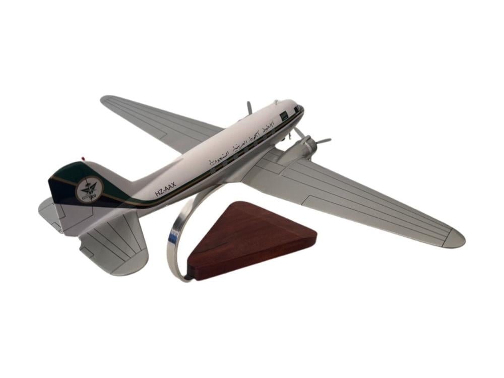 مجسم طائرة  DC-3 الخطوط السعودية - صورة 2